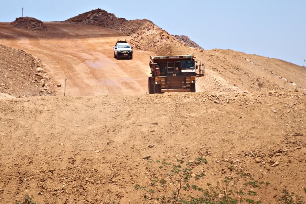 Merdeka Copper Gold Catat Rugi Bersih Rp265 Miliar di Semester I 2025