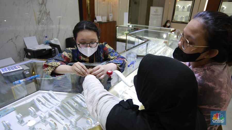 Harga Emas Galeri 24, UBS, Antam & Antam Retro Hari Ini 4 Februari